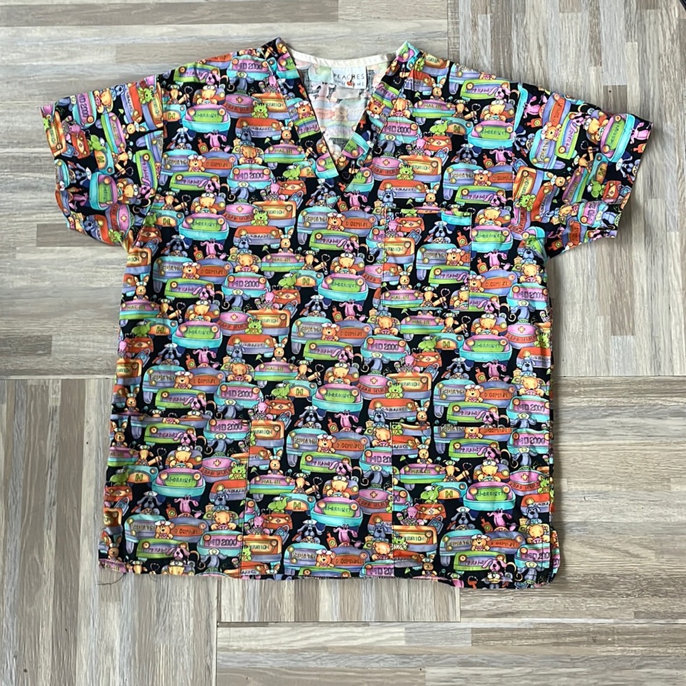 Veterinary / pediatric scrub top 44” chest